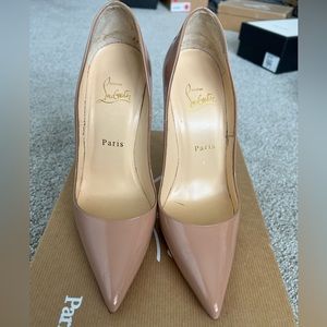 Christian Louboutin So Kate Patent 120mm in Nude
Size 37.5